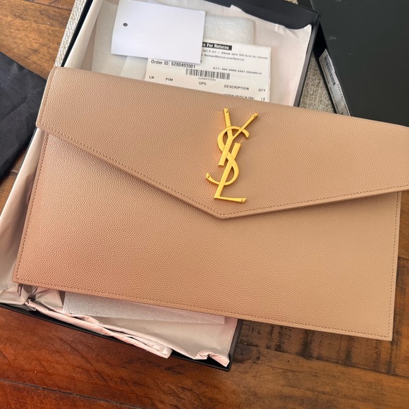 YSL Uptown Clutch New - Picture 3 of 9